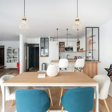 Montmartre Apartment *
